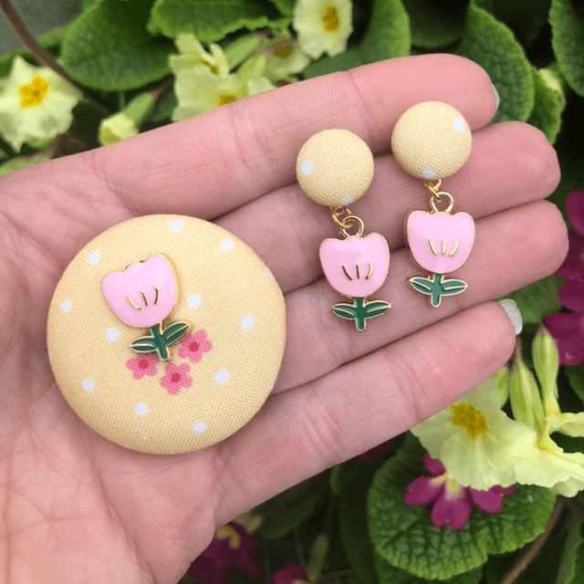 Babys jaune tulipes rose